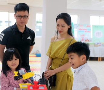 Afamily.vn: Gần 300 phụ huynh, học sinh tham gia sự kiện Big Open Day 2021 của trường Tải game bài đổi thưởng tặng vốn
